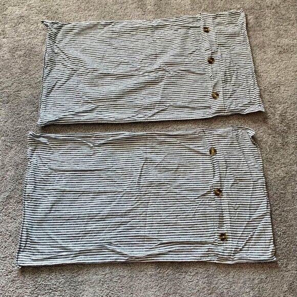 2 Pottery Barn King Wheaton Stripes Pillowcases with Button Closure - Picture 2 of 3